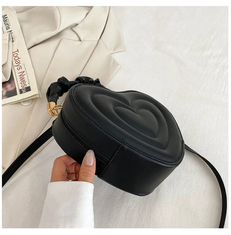 Heart Shape Shoulder Bag