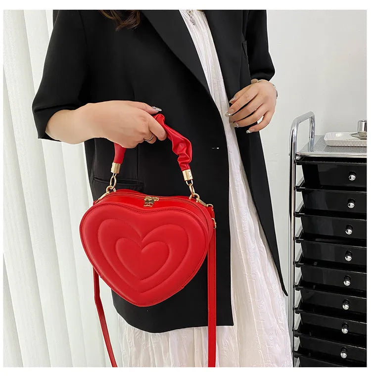 Heart Shape Shoulder Bag