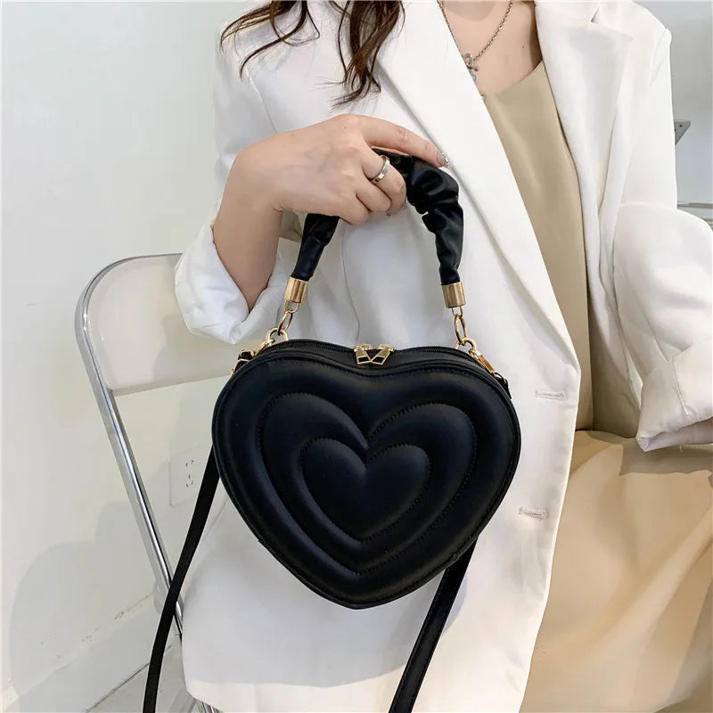 Heart Shape Shoulder Bag - white / 22x19x8cm POLITICSLADY