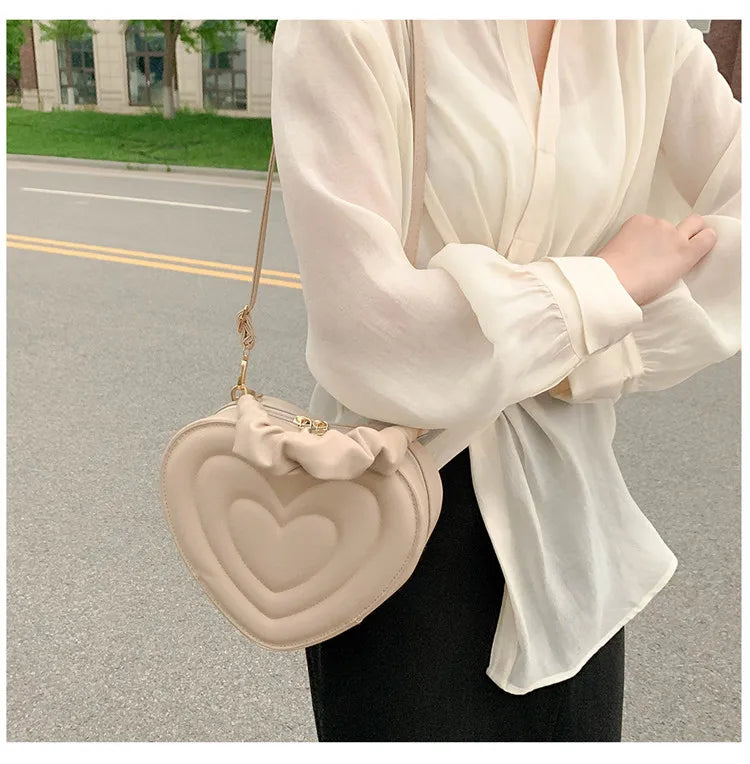 Heart Shape Shoulder Bag