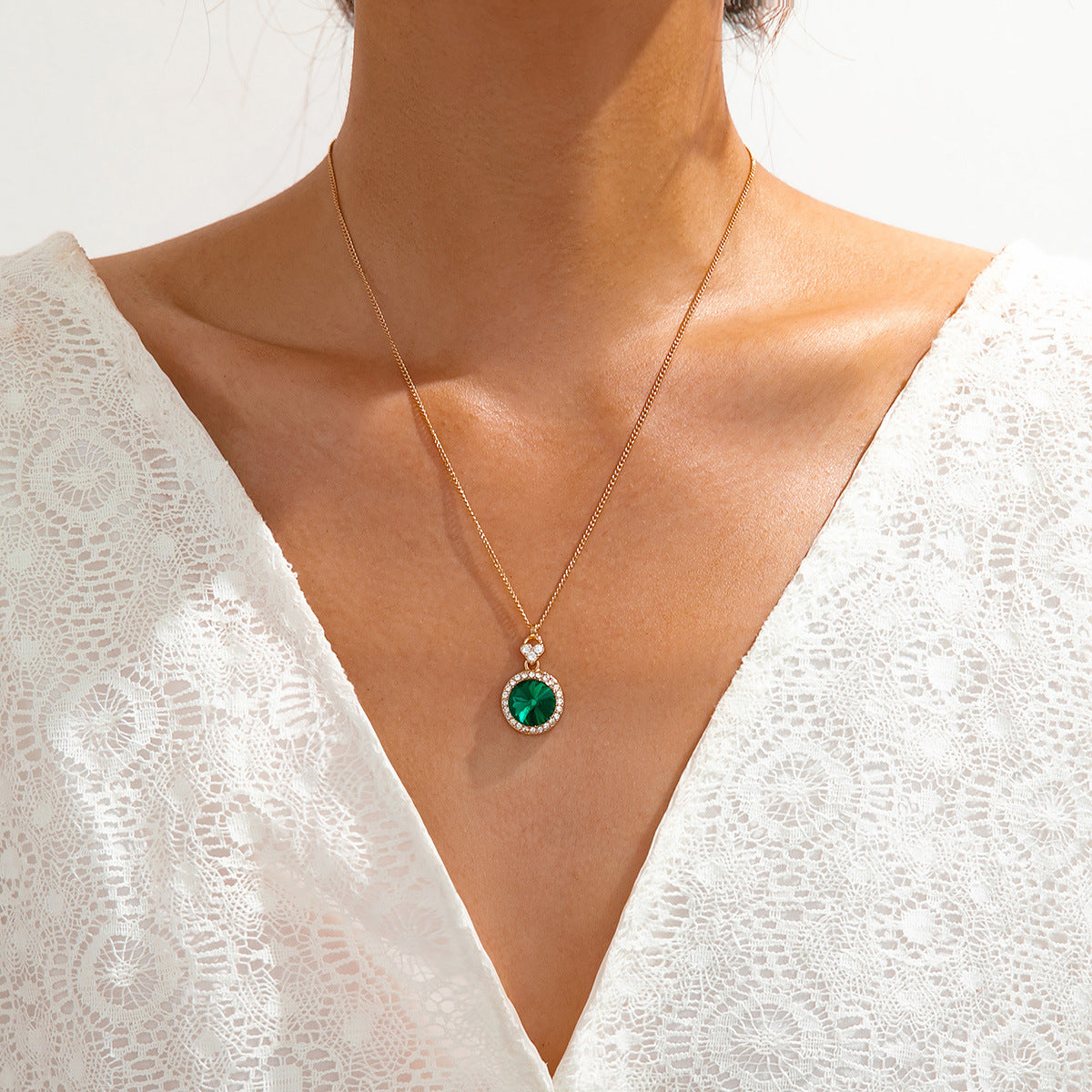 Simple Water Brick Round Emerald Jewelry - Gold POLITICSLADY