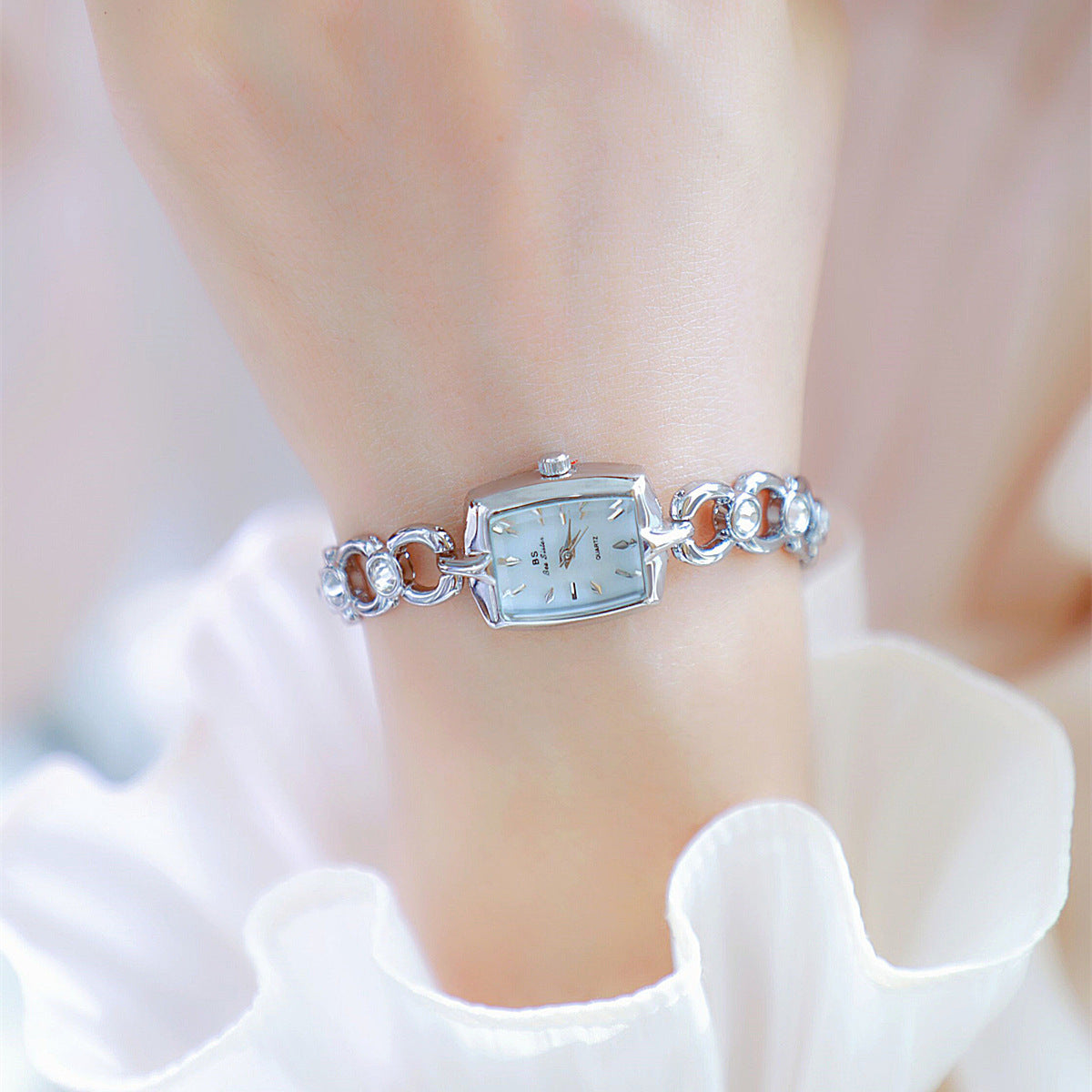 Quartz Watch Diamond Bracelet